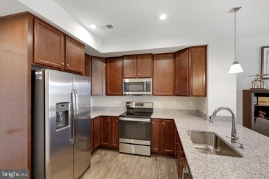 10132 American Pharoah Ln unit A, Laurel, MD 20723 - photo 7