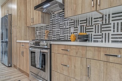 1539 W Puget Ave, Phoenix, AZ 85021 - photo 4