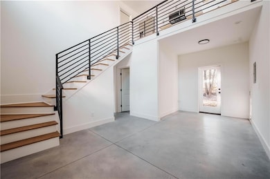 81 Clay St SE, Atlanta, GA 30317 - photo 2