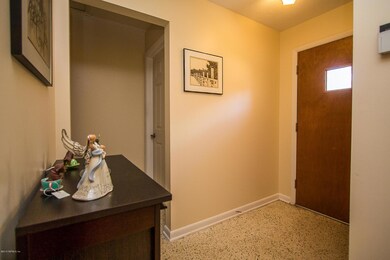 2816 Elisa Dr W, Jacksonville, FL 32216 - photo 4