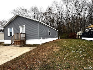 48 Allen Rd, Milan, MI 48160 - photo 2