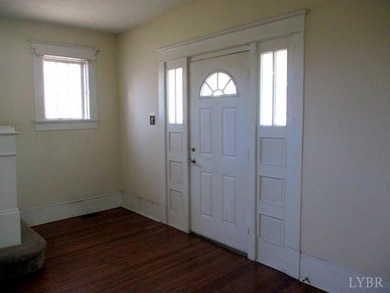 101 Thomas Rd, Lynchburg, VA 24501 - photo 2