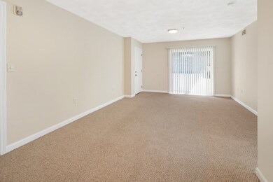 28 Oval Rd unit 4, Quincy, MA 02170 - photo 4