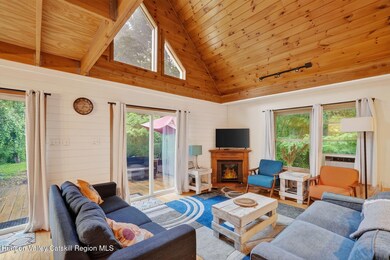 12-web-or-mls-3205-sleepy-hollow-rd