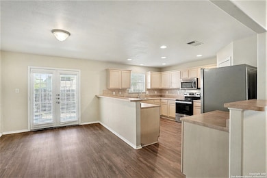 4124 Wensledale Dr, Cibolo, TX 78108 - photo 7