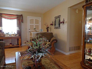 1836 Cedar River Dr, Jacksonville, FL 32210 - photo 5