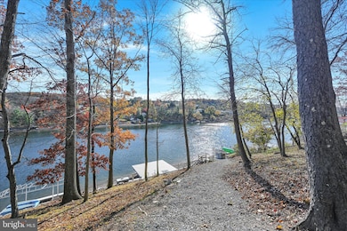 1503 Wynonah Dr, Auburn, PA 17922 - photo 6