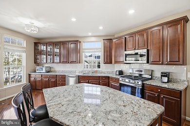 6837 Rathbone Place, Gainesville, VA 20155 - photo 6