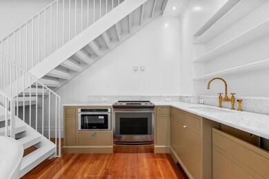 320 Tappan St unit 1, Brookline, MA 02445 - photo 4