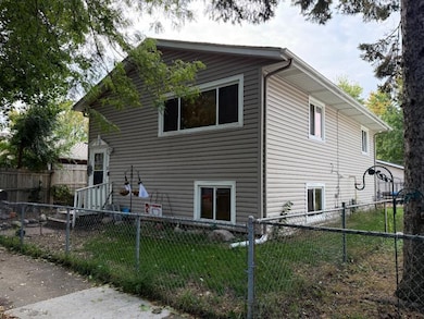 260 Winifred St E, Saint Paul, MN 55107 - photo 2