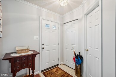 12425 Sky Blue Dr, Germantown, MD 20874 - photo 6