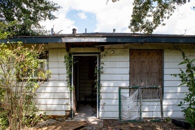 6838 England St, Houston, TX 77021 - photo 5