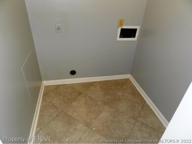 2612 Edmonton Rd, Fayetteville, NC 28304 - photo 7