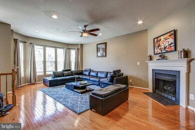 2552 James Monroe Cir, Herndon, VA 20171 - photo 4