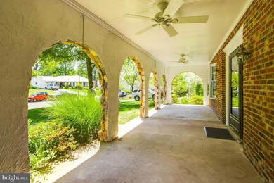 12816 Beechtree Ln, Bowie, MD 20715 - photo 6