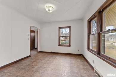 408 E 29th St, Davenport, IA 52803 - photo 6