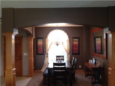 Grand Formal Dinning Area