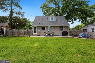 6911 Columbia Dr, Alexandria, VA 22307 - photo 3