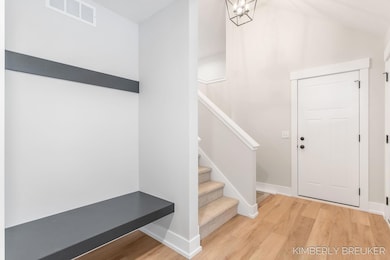 18-web-or-mls-6130 Balcom Ln Allendale-1