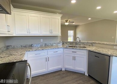 241 Sally Parker Rd, Lucedale, MS 39452 - photo 7