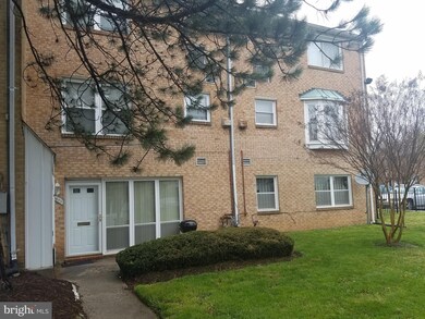1895 Addison Rd S unit 1895, District Heights, MD 20747 - photo 3