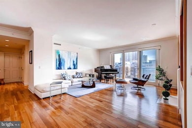 The Ritz-Carlton Residences, Baltimore, MD 21230 - photo 3