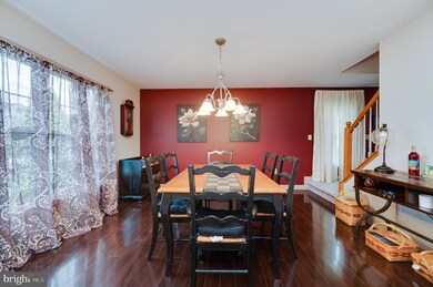 1018 Ithaca St, Reading, PA 19605 - photo 5