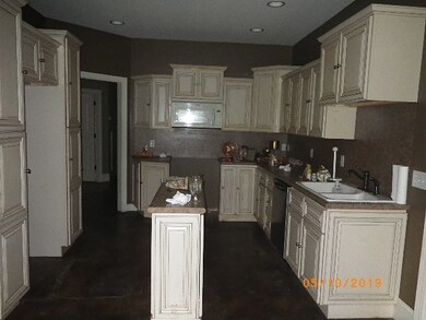1523 N Plantation Dr, Cookeville, TN 38506 - photo 2