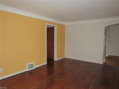 16815 Maple Heights Blvd, Maple Heights, OH 44137 - photo 7