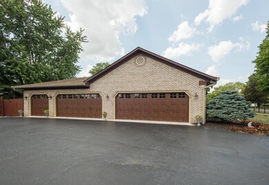 5 Car Garage