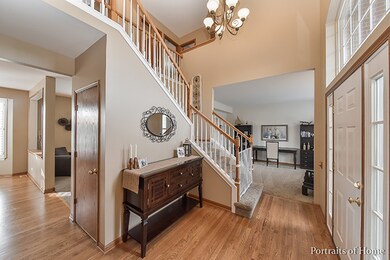 4520 Whitehall Ln, Algonquin, IL 60102 - photo 2