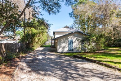 104-Grandin_Lake_Shores-734_Lake_Shore_T