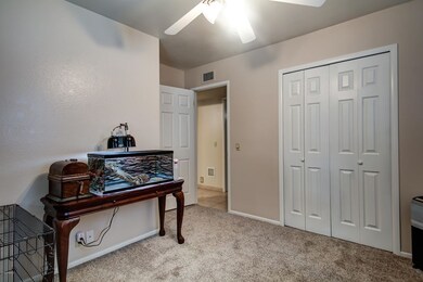 3576 E Tremaine Ave-41