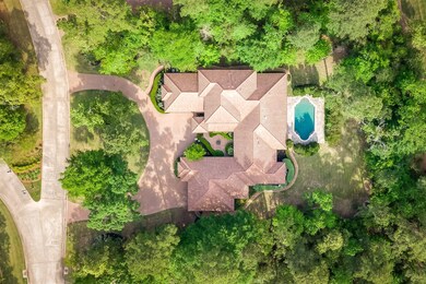 A circular drive, with plenty of parking, courtyard, private casita and pool!