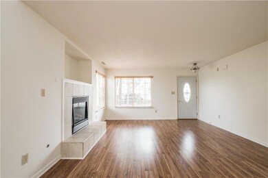 2589 Grand Fir Dr, Greenwood, IN 46143 - photo 5