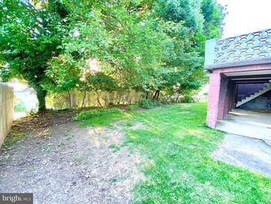 430 N 14th St, Reading, PA 19604 - photo 5