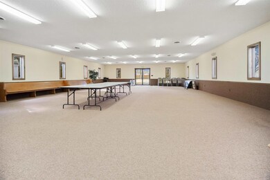 226 E 6th St, Warren, IN 46792 - photo 7