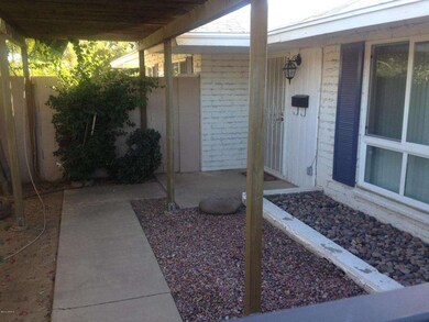 Enclosed front courtyard