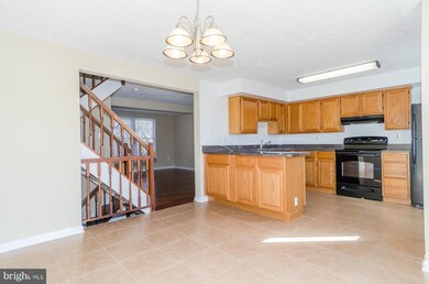 19037 Partridge Wood Dr, Germantown, MD 20874 - photo 7