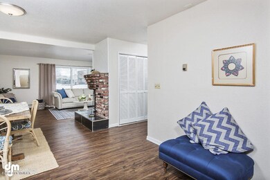 5404 W Dimond #2 Entry