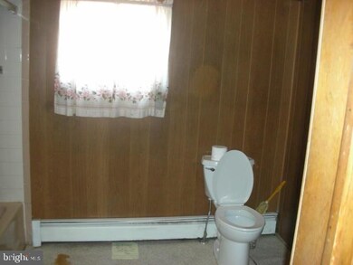 129 E Grant St, McAdoo, PA 18237 - photo 6