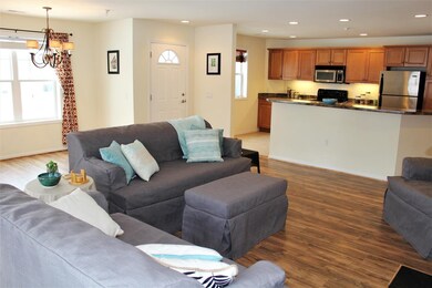 16 Corner Stone Way unit 7, Fitchburg, WI 53711 - photo 3