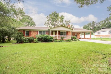 198 Dunlap Loop, Statesville, NC 28625 - photo 2