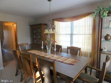 4080 Laurel Ln, Mount Joy, PA 17552 - photo 4