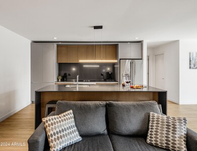 PropertyImageCo_3425N70thSt_Day3_WEB-75