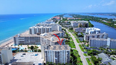 Le Chateau Royal unit 6100, Palm Beach, FL 33480 - photo 2