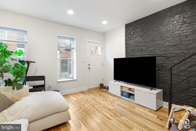 2322 Wilder St, Philadelphia, PA 19146 - photo 6