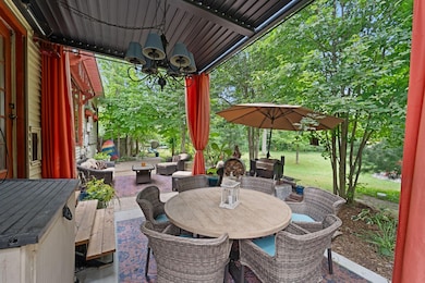 Sitting area and pergola