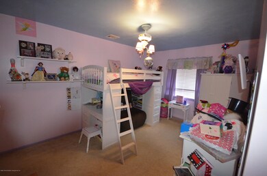 146 Redwood Loop, Staten Island, NY 10309 - photo 6