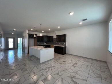 440 Hidden Gem St, El Paso, TX 79928 - photo 5